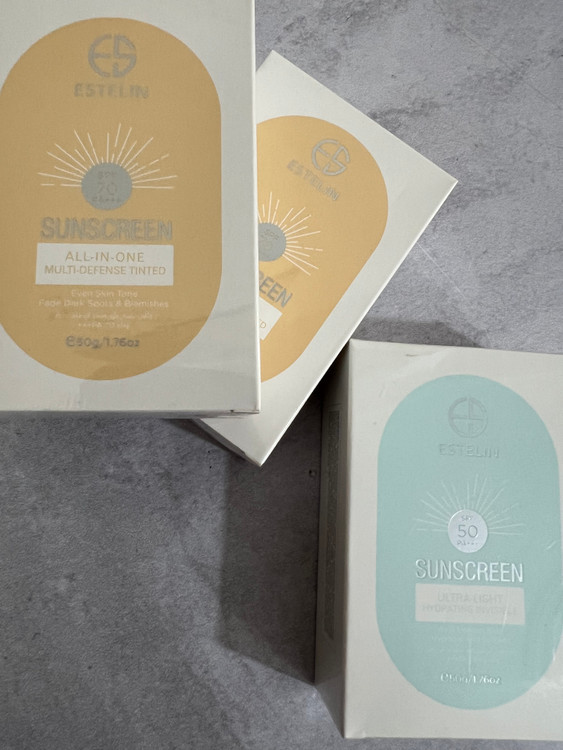 ضدآفتاب تینتی و بی رنگ استیلین حجم 50میلی spf70وspf50